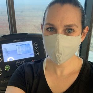 Meet your Posher, Alexandra